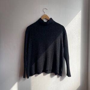 Gray Cashmere Turtleneck Velvet by Graham & Spencer